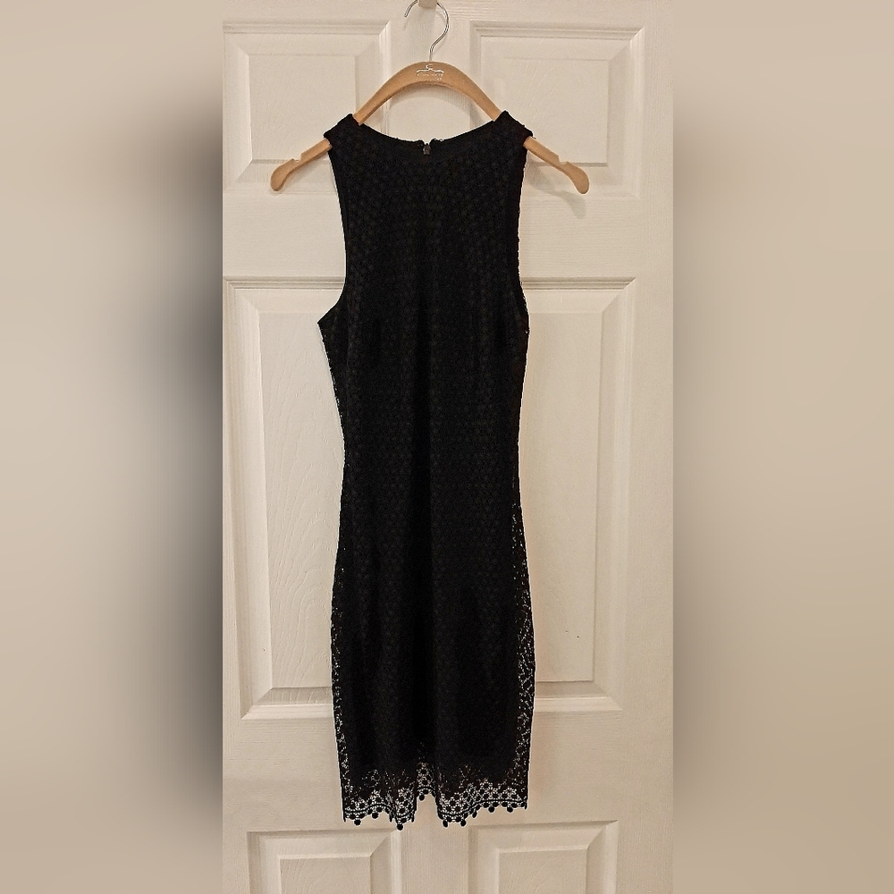 Banana Republic short black lace cocktail dress - size 2 - black
